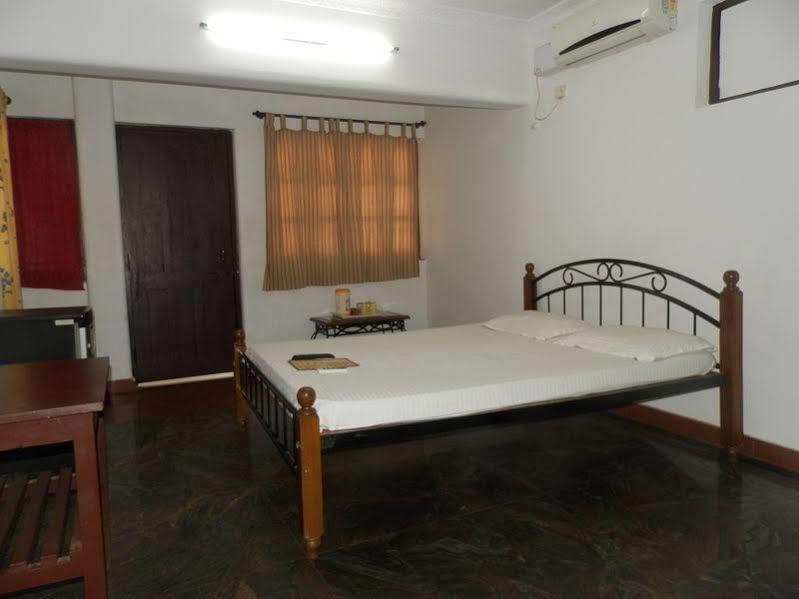 Hotel Germany Calangute Buitenkant foto